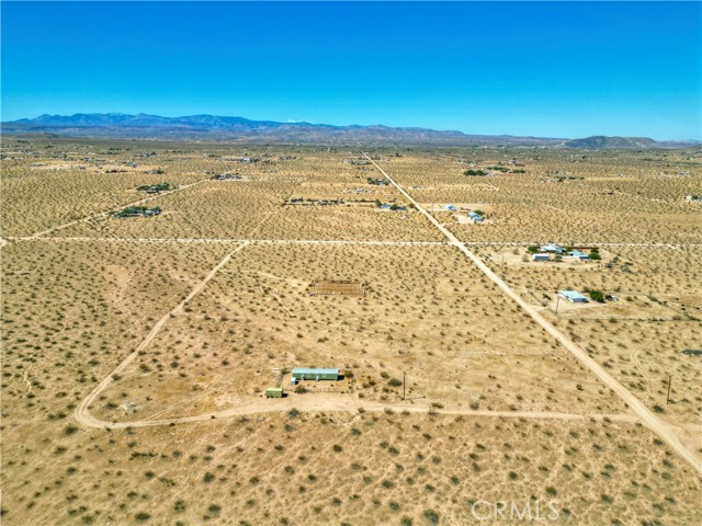 Detail Gallery Image 4 of 39 For 60607 Stearman Rd, Landers,  CA 92285 - 2 Beds | 1 Baths