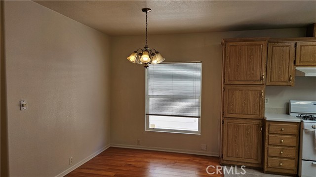 Detail Gallery Image 3 of 10 For 14352 Beach Bld #99,  Westminster,  CA 92683 - 2 Beds | 2 Baths