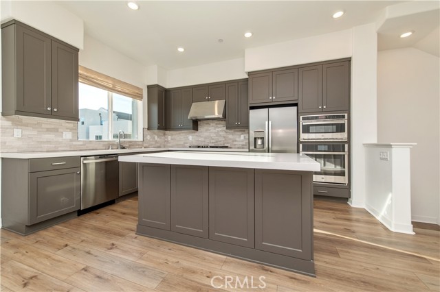 Detail Gallery Image 14 of 33 For 133 Biome, Irvine,  CA 92618 - 3 Beds | 3/1 Baths