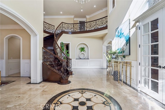 Detail Gallery Image 7 of 68 For 1117 Encanto Dr, Arcadia,  CA 91007 - 6 Beds | 6/1 Baths