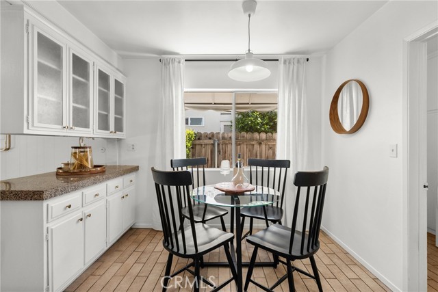 6644 Bianca Avenue, Van Nuys CA: https://media.crmls.org/medias/0874ccd1-94ce-4d7c-9f93-accaa7a76be2.jpg