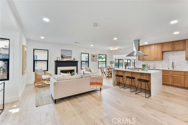 Detail Gallery Image 9 of 49 For 57 S Grand Oaks Ave, Pasadena,  CA 91107 - 3 Beds | 2 Baths