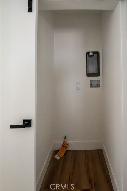 Detail Gallery Image 10 of 19 For 1110 N Van Ness Ave, Compton,  CA 90221 - 3 Beds | 2 Baths