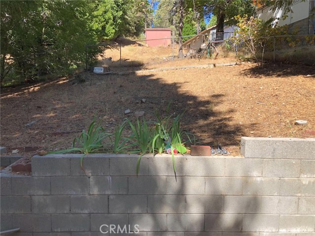 23792 Springwater, Crestline, CA 92325