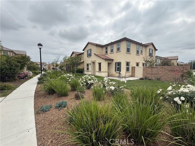 Detail Gallery Image 32 of 38 For 2941 E Travertine St, Ontario,  CA 91762 - 5 Beds | 4 Baths
