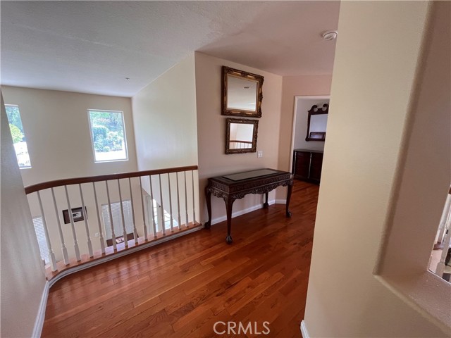Detail Gallery Image 25 of 58 For 24633 Stagg St, West Hills,  CA 91304 - 5 Beds | 3 Baths