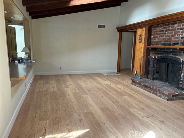 Detail Gallery Image 14 of 27 For 6947 Murietta Ave, Van Nuys,  CA 91405 - 2 Beds | 2 Baths