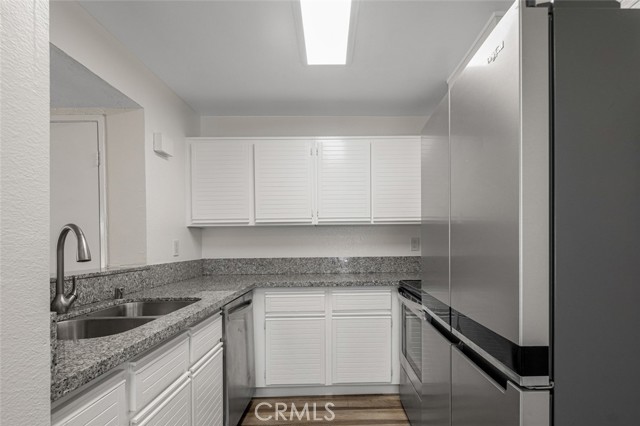 25712 Le Parc, Lake Forest CA: https://media.crmls.org/medias/08784c1b-5547-45f4-9c87-a37cbb3c3f51.jpg
