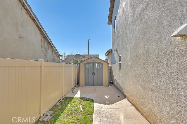 Detail Gallery Image 60 of 60 For 4822 Carl Ct, Jurupa Valley,  CA 91752 - 5 Beds | 3/1 Baths