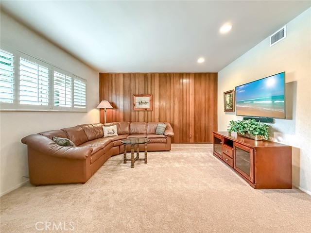 17508 Marilla Street photo 25