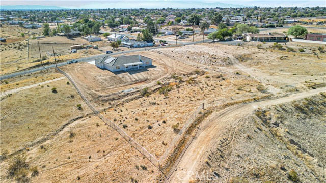 Detail Gallery Image 38 of 42 For 18428 Carob St, Hesperia,  CA 92345 - 4 Beds | 2/1 Baths