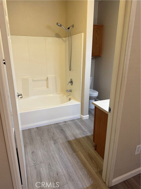 41410 Juniper Street, Murrieta CA: https://media.crmls.org/medias/087aef76-391a-4a9c-ae47-6cadc3e9b17f.jpg
