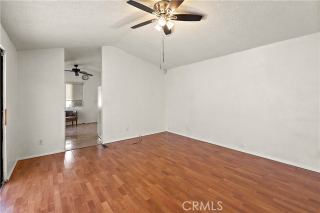 Detail Gallery Image 12 of 26 For 1785 Home, Pomona,  CA 91768 - 2 Beds | 1 Baths