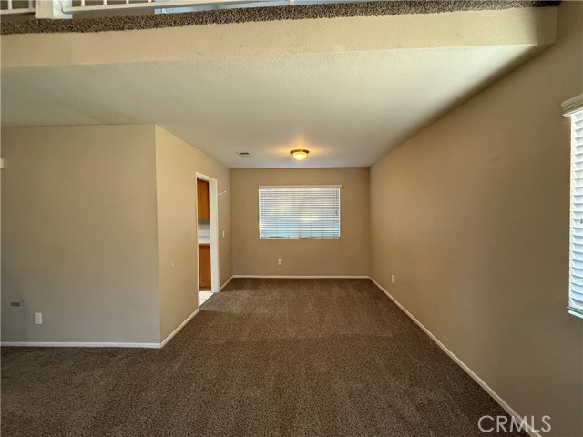 Detail Gallery Image 8 of 54 For 1209 W Morgan St, Rialto,  CA 92376 - 4 Beds | 2/1 Baths