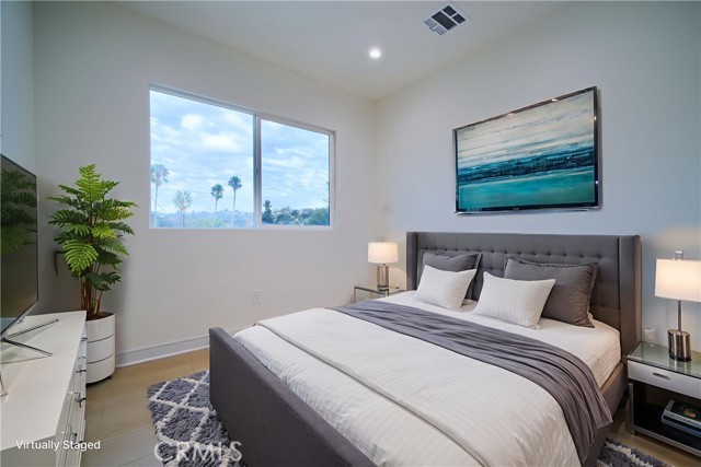 Detail Gallery Image 15 of 19 For 257 S Avenue 54 #1/4,  Los Angeles,  CA 90042 - 4 Beds | 4/1 Baths