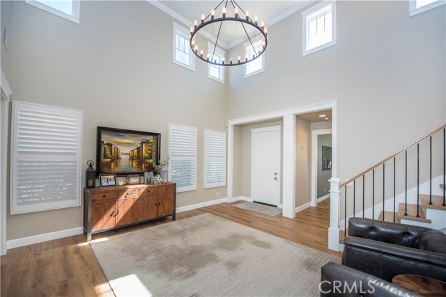 Detail Gallery Image 4 of 54 For 3730 Wallowa Cir, Corona,  CA 92881 - 4 Beds | 3 Baths