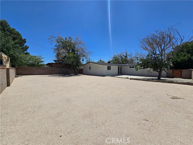 44510 21st W Street, Lancaster CA: https://media.crmls.org/medias/087bdad6-8c3a-4910-8829-c9e20e5358ac.jpg