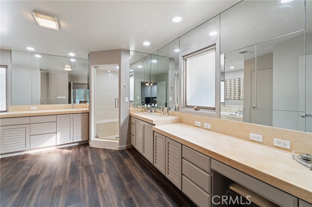 Detail Gallery Image 43 of 54 For 3601 Cananea, Encino,  CA 91436 - 6 Beds | 5/1 Baths