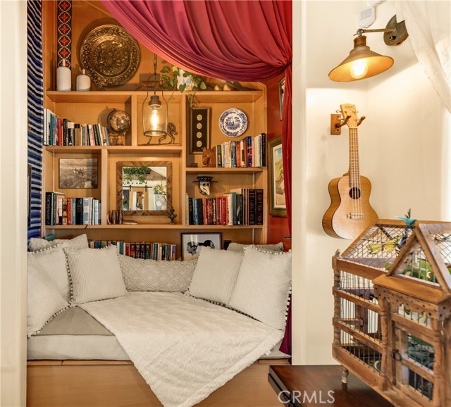 Detail Gallery Image 15 of 74 For 5517 Bartlett Mountain Rd, Joshua Tree,  CA 92252 - 2 Beds | 2 Baths