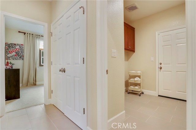 Detail Gallery Image 17 of 26 For 448 Barrett Ln, Los Banos,  CA 93635 - 4 Beds | 3 Baths