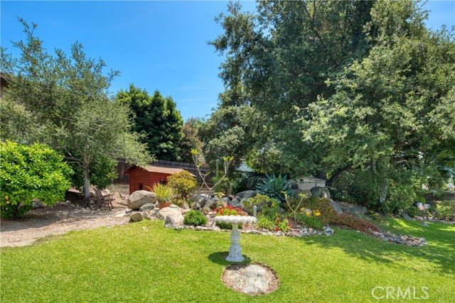 430 N Canyon Boulevard, Monrovia CA: https://media.crmls.org/medias/087fab4d-3b41-461f-b866-08033e110651.jpg
