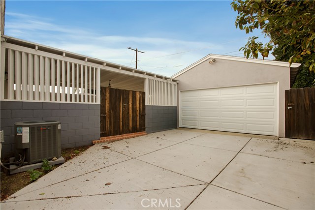 Detail Gallery Image 4 of 23 For 924 W E, Ontario,  CA 91762 - 3 Beds | 1/1 Baths