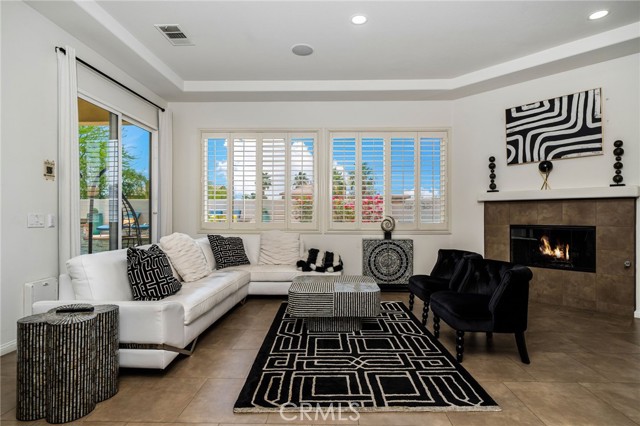 43875 Spiaggia Place, Indio CA: https://media.crmls.org/medias/08806182-2651-490b-a2d7-3d07e74a876d.jpg