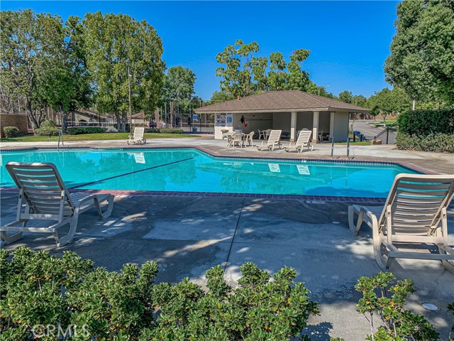 Assoc. pool
