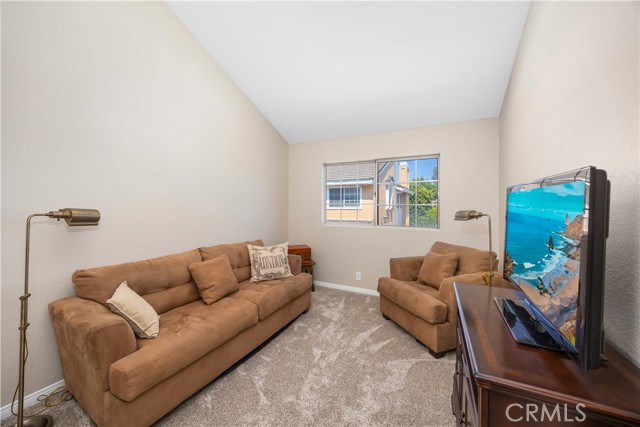 Detail Gallery Image 8 of 17 For 10418 Bogardus, Whittier,  CA 90603 - 3 Beds | 3 Baths