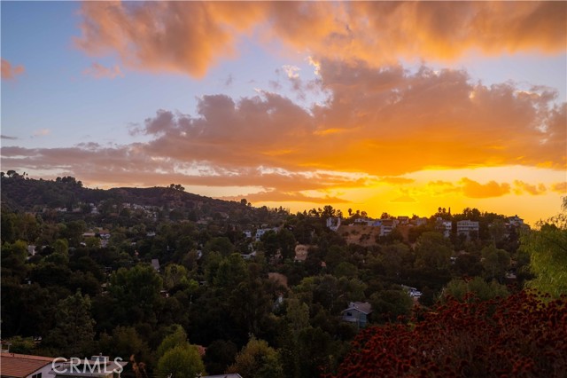 Detail Gallery Image 43 of 48 For 4300 Camello Rd, Woodland Hills,  CA 91364 - 4 Beds | 2 Baths