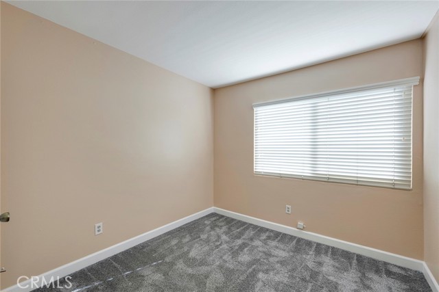 Detail Gallery Image 18 of 27 For 5448 E Candlewood Cir #17,  Anaheim,  CA 92807 - 3 Beds | 1/1 Baths