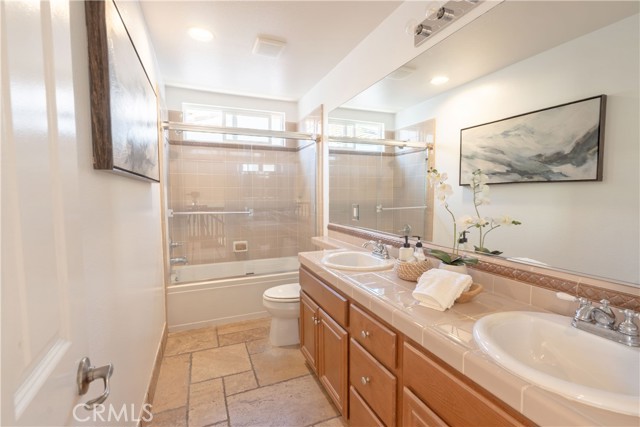 Detail Gallery Image 21 of 33 For 17425 Honey Maple, Canyon Country,  CA 91387 - 4 Beds | 3 Baths