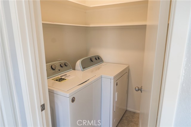 Detail Gallery Image 12 of 27 For 21 Hollowglen #43,  Irvine,  CA 92604 - 2 Beds | 1/1 Baths