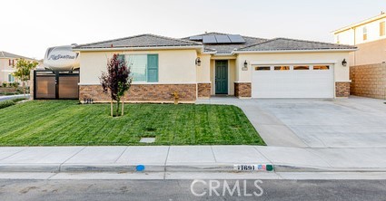 Detail Gallery Image 1 of 1 For 11691 Autumn Sage Ave, Jurupa Valley,  CA 91752 - 4 Beds | 2/1 Baths