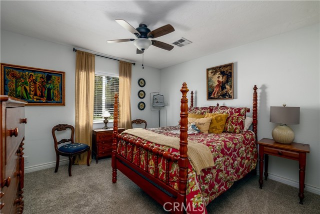 22831 Skylink Drive, Canyon Lake CA: https://media.crmls.org/medias/08839dcf-4c41-476a-8687-21c30eeba46a.jpg