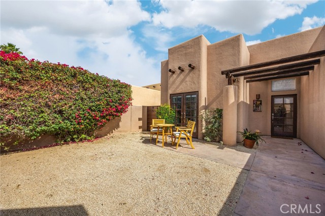 Detail Gallery Image 3 of 22 For 52880 Avenida Velasco, La Quinta,  CA 92253 - 3 Beds | 2 Baths