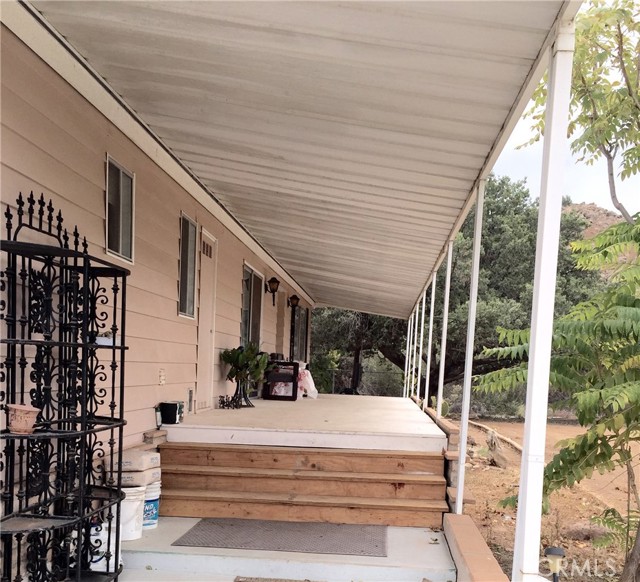 20688 Telford Ave, Perris CA: https://media.crmls.org/medias/0883b459-765d-4c49-b958-620d52a07702.jpg