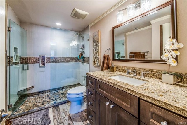 Detail Gallery Image 24 of 42 For 128 S Plantation Pl, Anaheim,  CA 92806 - 4 Beds | 2/1 Baths