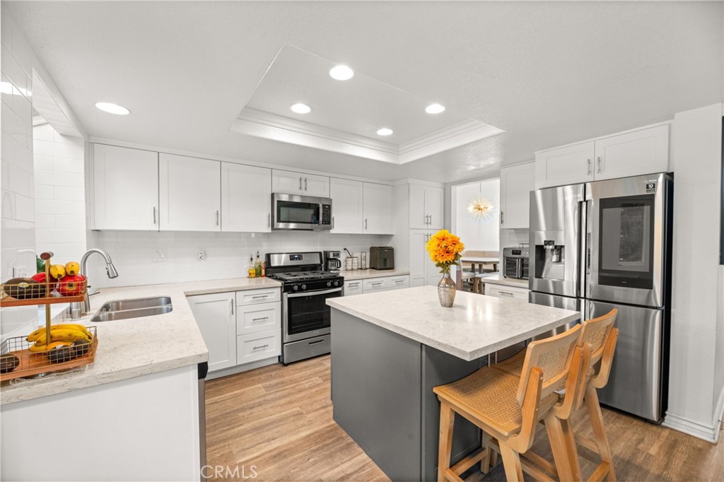 088412e4 A2e5 4cf1 9c22 F07f8442858d