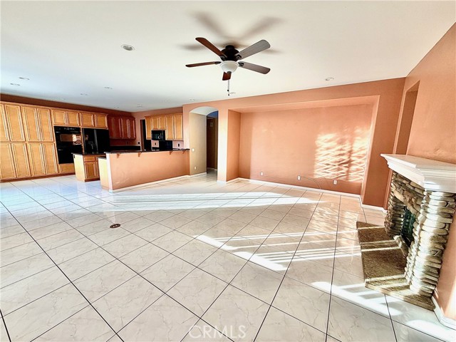 Detail Gallery Image 7 of 9 For 12431 Goodwood, Rancho Cucamonga,  CA 91739 - 4 Beds | 2/1 Baths