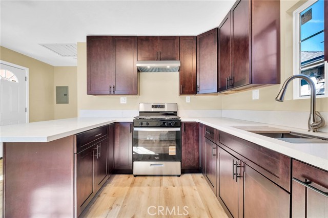 Detail Gallery Image 57 of 73 For 1972 Olive, Long Beach,  CA 90806 - 6 Beds | 4 Baths