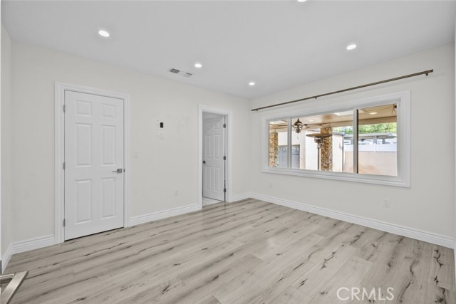 Detail Gallery Image 28 of 34 For 1134 Graynold Ave, Glendale,  CA 91202 - 3 Beds | 2 Baths