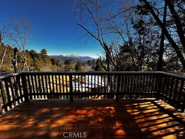 Detail Gallery Image 3 of 17 For 1226 Bridal Path, Rimforest,  CA 92378 - 2 Beds | 1/1 Baths