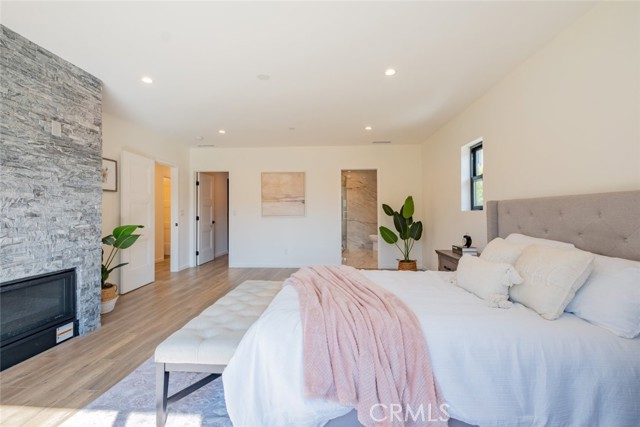 421 Mariposa Avenue, Sierra Madre CA: https://media.crmls.org/medias/08870755-4c10-406c-be96-6146ad14bd8d.jpg