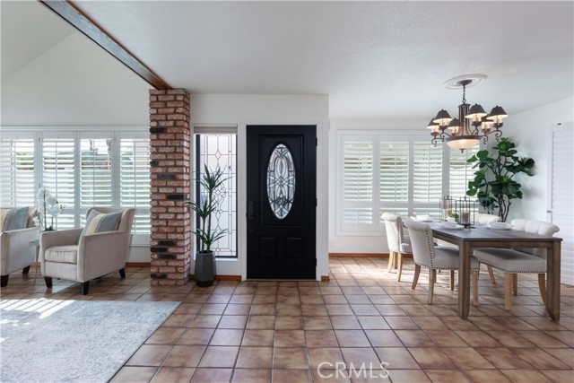 Detail Gallery Image 11 of 56 For 203 Utica Ave, Huntington Beach,  CA 92648 - 3 Beds | 2/1 Baths