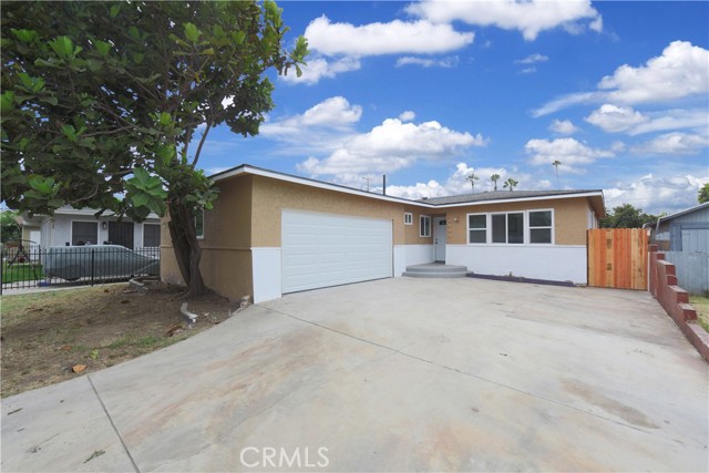 1925 Lemon Avenue, Long Beach, California 90806, 3 Bedrooms Bedrooms, ,2 BathroomsBathrooms,Single Family Residence,For Sale,Lemon,WS24173120