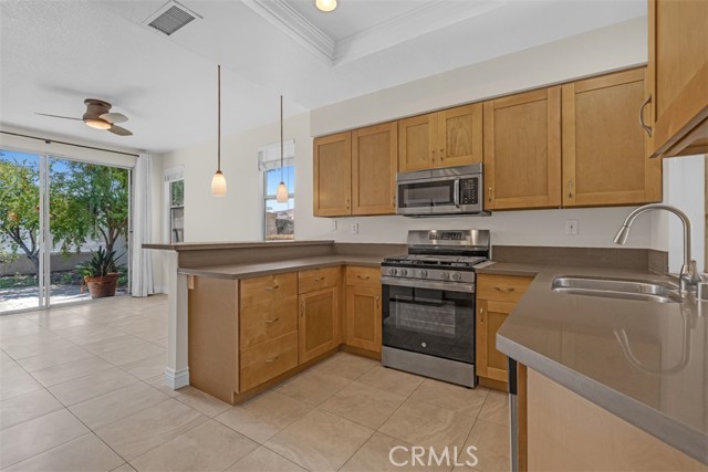 180 Via Lampara, Rancho Santa Margarita CA: https://media.crmls.org/medias/08881de9-3416-4806-9b65-3e4e3a0add8a.jpg