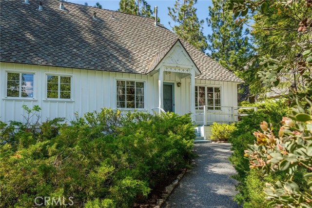 Detail Gallery Image 59 of 75 For 28641 North Shore Rd, Lake Arrowhead,  CA 92352 - 14 Beds | 11/1 Baths