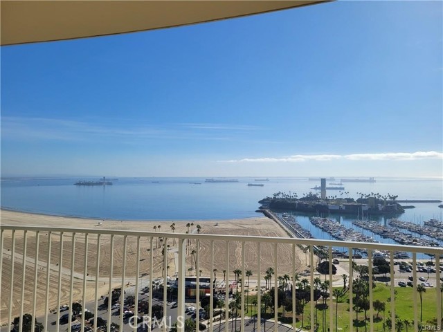 Detail Gallery Image 10 of 32 For 700 E Ocean #2506,  Long Beach,  CA 90802 - 2 Beds | 2 Baths