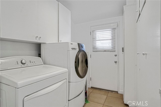 16619 Osborne Street, North Hills CA: https://media.crmls.org/medias/0889e518-78f2-4581-bc11-04de2befddd6.jpg